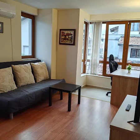 Апартаменти мария *